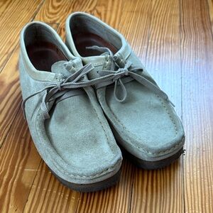 Clarks Original Wallabee tan suede shoes, size 10